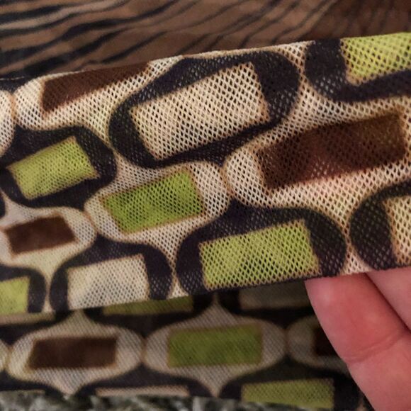 SWEET PEA Double Layer Nylon/Mesh Dress - Picture 2 of 7